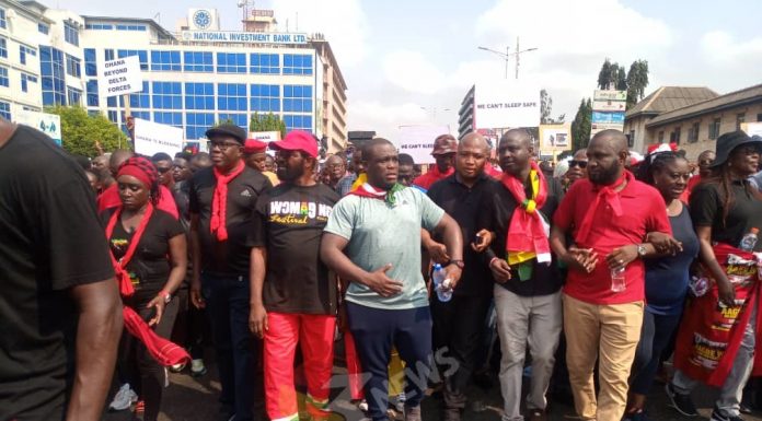 ‘Aagbe wɔ’ demo hits Accra