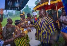 Bawumia hailed for working in the rain