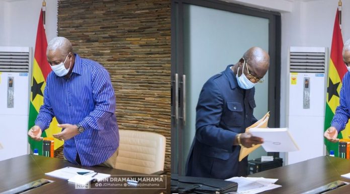 I have received a copy of our manifesto and ready to sign contract with Ghanaians – Mahama