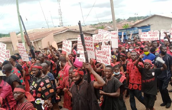 Photos: Akyem state demonstrates against Mahama’s ‘Akyem Sakawa boys’ comment