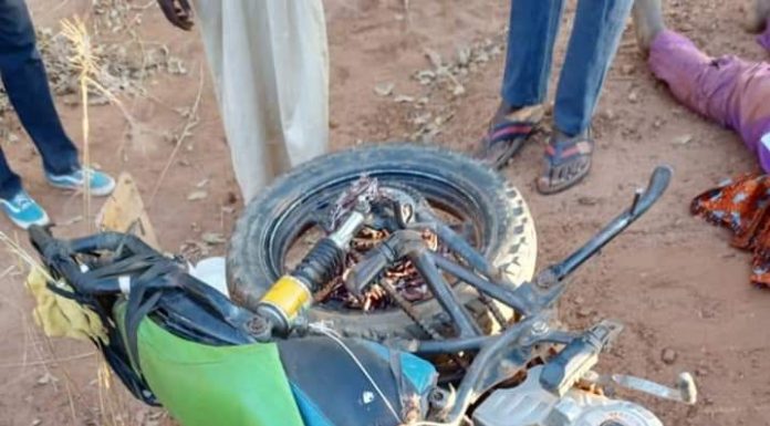 SAD: Woman Ridding Motorbike Dies in Fatal Accident (Photos)