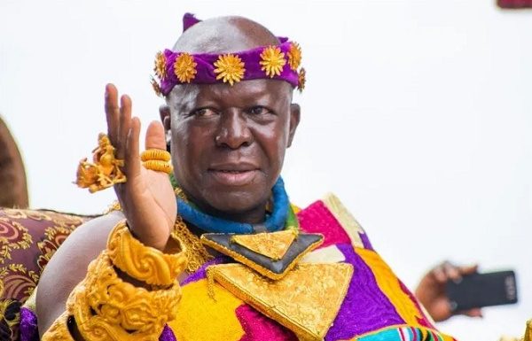 (VIDEO) Arrest Chiefs with my stickers flouting road safety laws – Otumfuo to MTTD