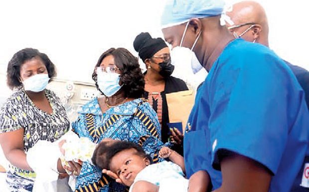 Nana Rescues Siamese Twins