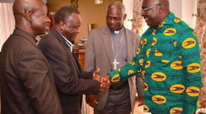 Bawumia donates GHC20,000 to support Walewale Catholic Priest Rectorate