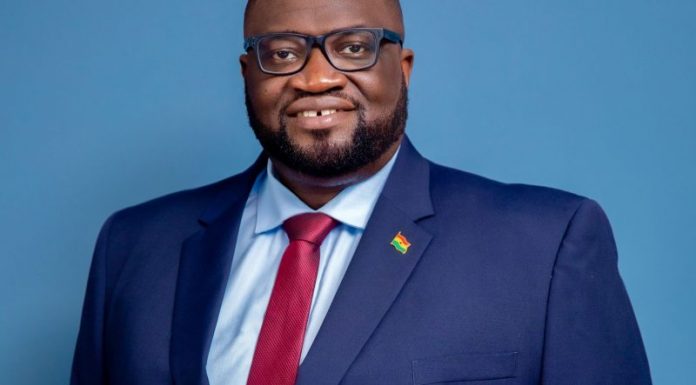 President Akufo-Addo re-appoints Kwabena Ampofo Appiah as SHC Boss