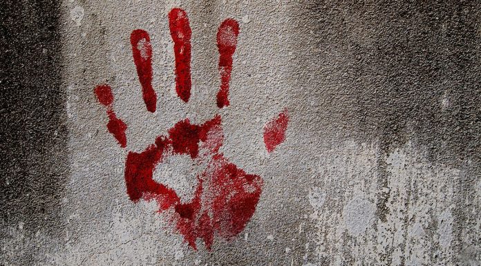 Man Kills Wife, Drinks Poison under bizarre circumstances