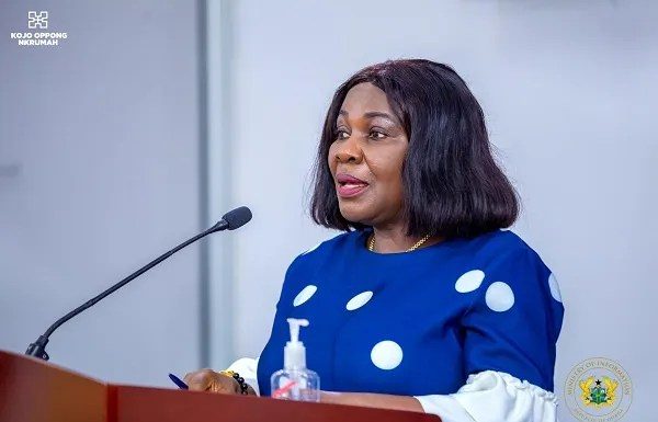 Minister warns Ghanaian men to stop urinating in gutters
