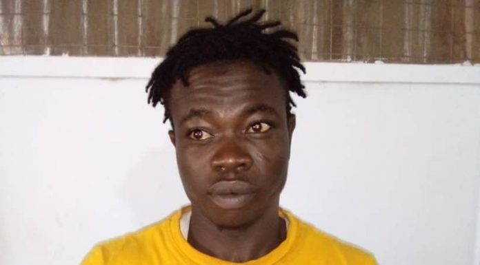 Two Robbers Arrested, One Other Shot Dead