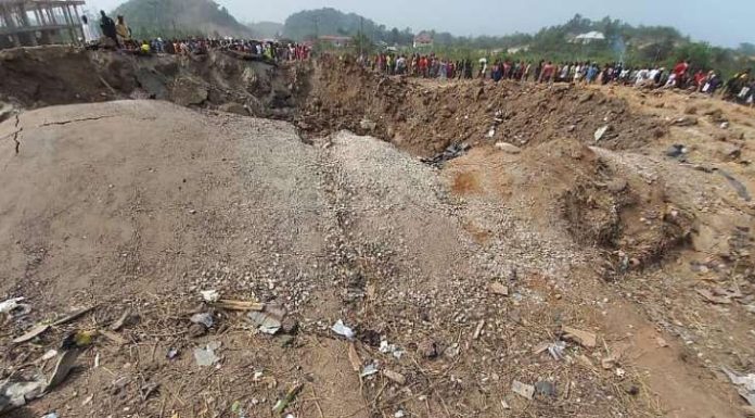 Bogoso explosion: Victims were taking pictures and videos of the accident; truck driver tried driving them away but they refused — NADMO