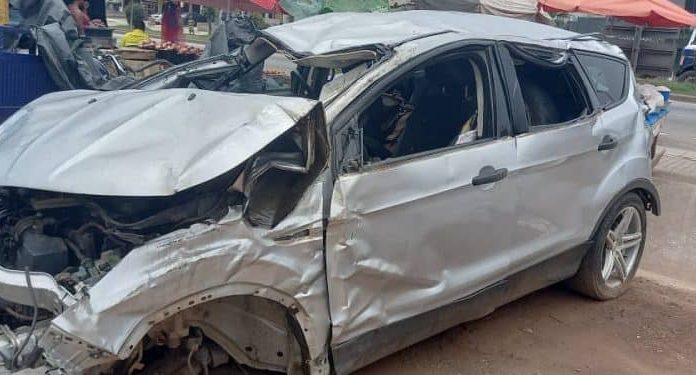 (Photos) Groom dies in accident at Fumesua on his way to wedding reception