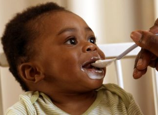 ‘Mmore Koko’ getting babies drunk – GHS cautions mothers