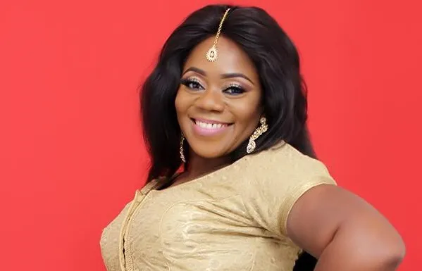 Nana Agradaa loves God, she bought megaphones for street preachers even as a Priestess – Piesie Esther