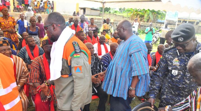 Bawumia donates GH 160,000 to displaced victims of Dam spillage