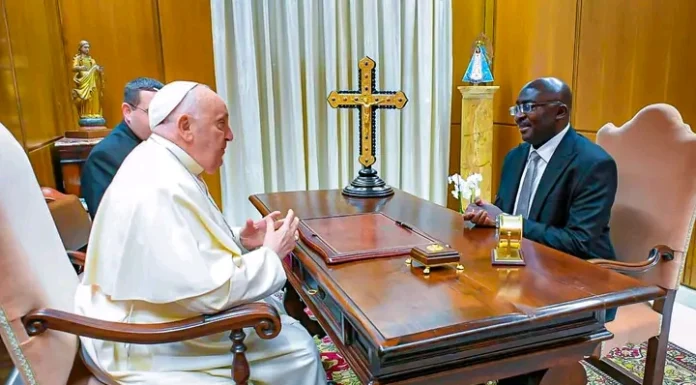 Bawumia meets Pope Francis