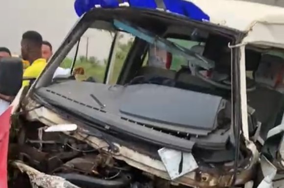 2 feared dead, many injured in accident involving 3 cars at Gomoa Otsew
